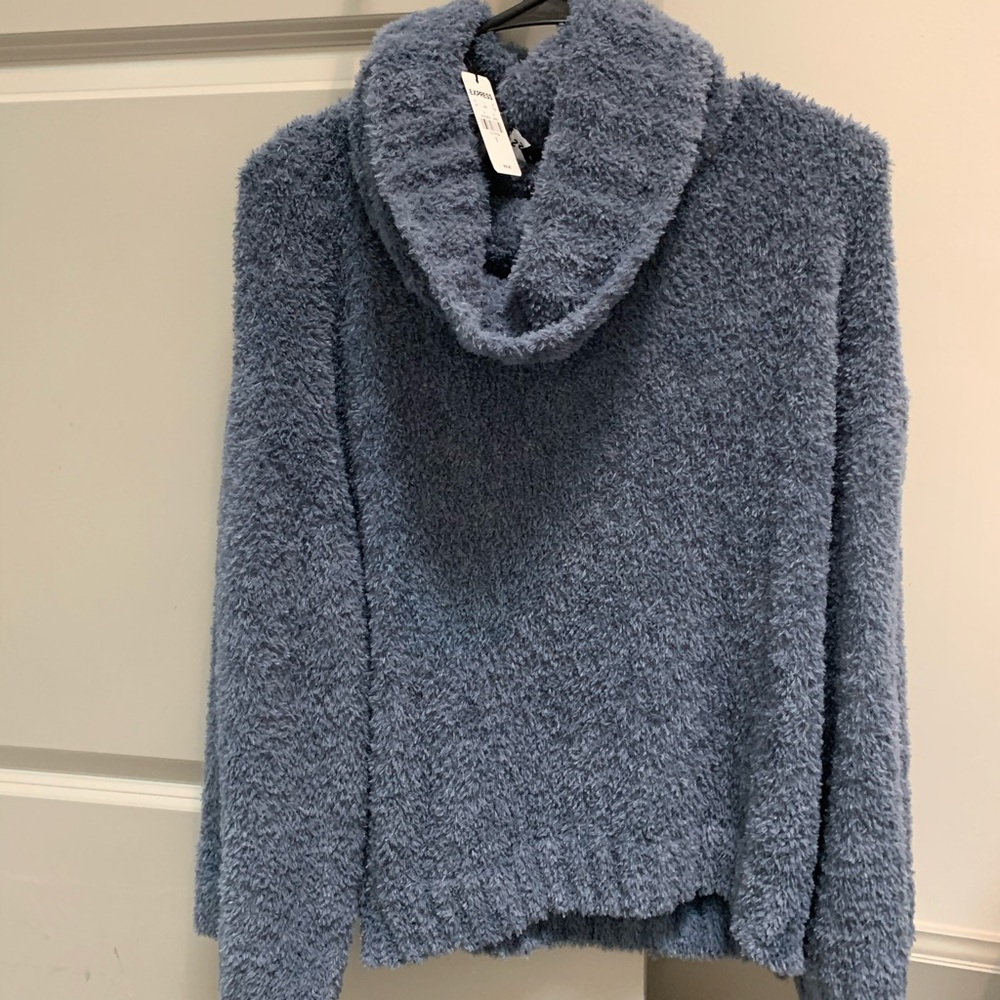 NWT EXPRESS FLEECE SWEATER